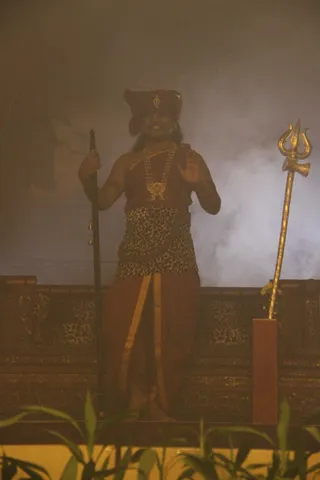 https://nithyananda.org/sites/default/files/photo-gallery/2014-12dec-10th-nithyananda-diary_IMG_1854_combodia-inner-awakenin-swamiji.jpg?1418217775