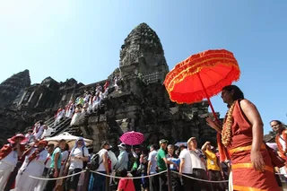 https://nithyananda.org/sites/default/files/photo-gallery/2014-12dec-11th-nithyananda-diary_IMG_2511_combodia-inner-awakening.jpg?1418387232