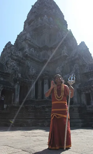 https://nithyananda.org/sites/default/files/photo-gallery/2014-12dec-11th-nithyananda-diary_IMG_2652_combodia-inner-awakening.jpg?1418387979