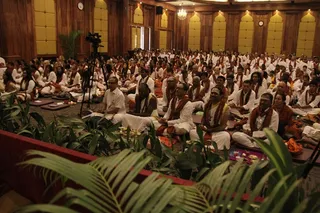 https://nithyananda.org/sites/default/files/photo-gallery/2014-12dec-14th-nithyananda-diary_IMG_4013_cambodia-nithya-puja-devotees-performing.JPG?1418623375