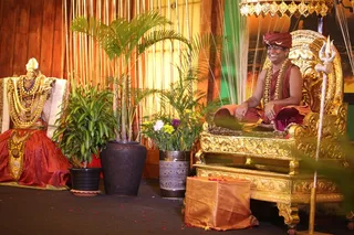 https://nithyananda.org/sites/default/files/photo-gallery/2014-12dec-14th-nithyananda-diary_IMG_4381_cambodia-satsang-swamiji.JPG?1418623430