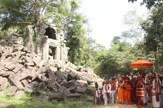 https://nithyananda.org/sites/default/files/photo-gallery/2014-12dec-15th-nithyananda-diary_IMG_4593_combodia-inner-awakening.jpg?1418714476