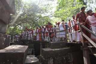 https://nithyananda.org/sites/default/files/photo-gallery/2014-12dec-15th-nithyananda-diary_IMG_5090_combodia-inner-awakening.jpg?1418714447