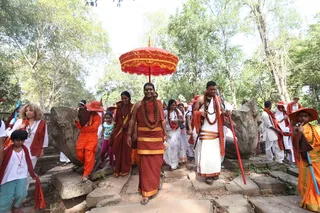 https://nithyananda.org/sites/default/files/photo-gallery/2014-12dec-15th-nithyananda-diary_IMG_5177_combodia-inner-awakening.jpg?1418714469