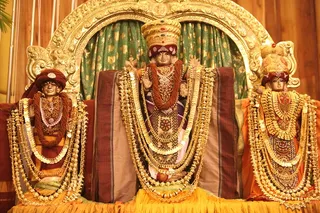 https://nithyananda.org/sites/default/files/photo-gallery/2014-12dec-16th-nithyananda-diary_IMG_5556_combodia-inner-awakening-deity.JPG?1418988031