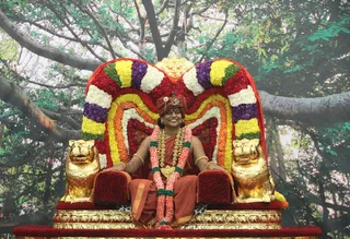http://nithyananda.org/sites/default/files/photo-gallery/2015-01jan-01st-nithyananda-diary_IMG_0162_bidadi-swamiji.JPG