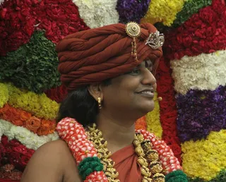http://nithyananda.org/sites/default/files/photo-gallery/2015-01jan-01st-nithyananda-diary_IMG_0179_bidadi-swamiji.JPG