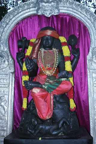 Adi Guru Dakshinamoorthi