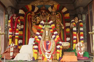 http://nithyananda.org/sites/default/files/photo-gallery/2015-01jan-04th-nithyananda-diary_IMG_2536_bidadi-jayanthi-bramhotsava.JPG