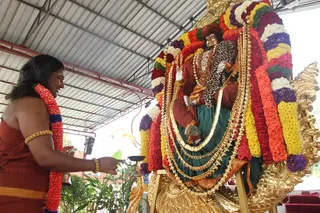 http://nithyananda.org/sites/default/files/photo-gallery/2015-01jan-04th-nithyananda-diary_IMG_2899_bidadi-jayanthi-bramhotsava.JPG