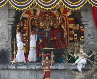 http://nithyananda.org/sites/default/files/photo-gallery/2015-01jan-06th-nithyananda-diary_IMG_3303_bidadi-shankabhiskekam.JPG