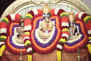 Sri Nithyanandeshwara, Nithyanandeshwari and Nithyananda