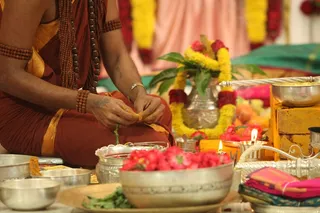 http://nithyananda.org/sites/default/files/photo-gallery/2015-01jan-09th-nithyananda-diary_IMG_3886_bidadi-kalyanotsava_2.JPG