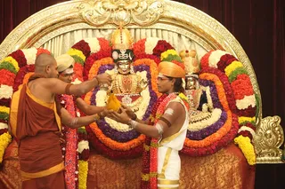http://nithyananda.org/sites/default/files/photo-gallery/2015-01jan-09th-nithyananda-diary_IMG_3902_bidadi-kalyanotsava_0.JPG