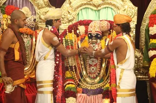 http://nithyananda.org/sites/default/files/photo-gallery/2015-01jan-09th-nithyananda-diary_IMG_3908_bidadi-kalyanotsava_0.JPG