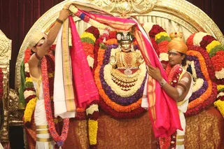 http://nithyananda.org/sites/default/files/photo-gallery/2015-01jan-09th-nithyananda-diary_IMG_3937_bidadi-kalyanotsava_0.JPG