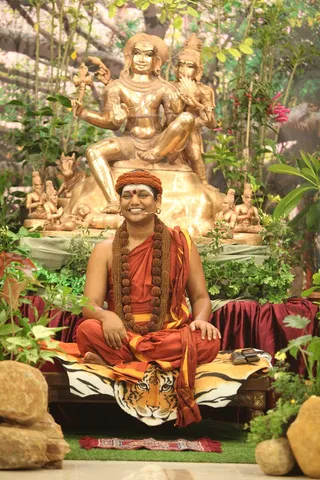 http://nithyananda.org/sites/default/files/photo-gallery/2015-01jan-10th-nithyananda-diary_IMG_4210_bidadi-swamiji-nithya-satsang.JPG