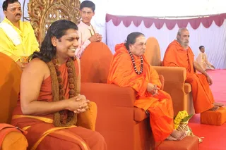 http://nithyananda.org/sites/default/files/photo-gallery/2015-01jan-11th-nithyananda-diary_IMG_4832_bidadi-cultuaral-activity.JPG