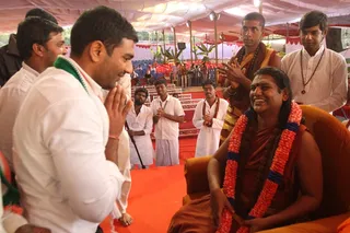 http://nithyananda.org/sites/default/files/photo-gallery/2015-01jan-11th-nithyananda-diary_IMG_4935_bidadi-evening-culturals-swamiji-blessing_0.JPG