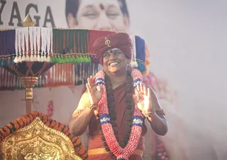 http://nithyananda.org/sites/default/files/photo-gallery/2015-01jan-12th-nithyananda-diary_IMG_5280_bidadi-atirudra-mahayaga-day2.JPG