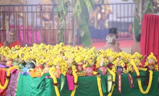 http://nithyananda.org/sites/default/files/photo-gallery/2015-01jan-12th-nithyananda-diary_IMG_5551_bidadi-atirudra-mahayaga-day2.JPG