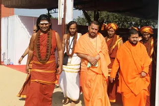 http://nithyananda.org/sites/default/files/photo-gallery/2015-01jan-12th-nithyananda-diary_IMG_5666_bidadi-atirudra-mahayaga-day2-mahamandeleshwar-visit.JPG