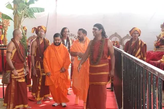 http://nithyananda.org/sites/default/files/photo-gallery/2015-01jan-12th-nithyananda-diary_IMG_5690_bidadi-atirudra-mahayaga-day2-mahamandeleshwar-visit.JPG