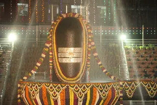 http://nithyananda.org/sites/default/files/photo-gallery/2015-01jan-14th-nithyananda-diary_IMG_8018_bidadi-float-festival.JPG