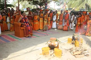 http://nithyananda.org/sites/default/files/photo-gallery/2015-01jan-15th-nithyananda-diary_IMG_8746_bidadi-pongal-celebration.JPG