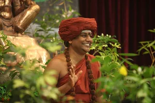 http://nithyananda.org/sites/default/files/photo-gallery/2015-01jan-20th-nithyananda-diary_IMG_9843_bidadi-satsang-swamiji.JPG