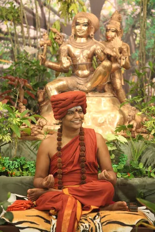 http://nithyananda.org/sites/default/files/photo-gallery/2015-01jan-21st-nithyananda-diary_IMG_9963_bidadi-nithya-satsang-swamiji.JPG