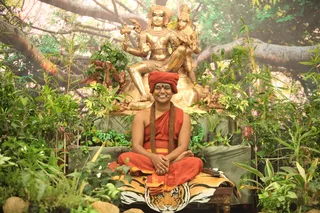 http://nithyananda.org/sites/default/files/photo-gallery/2015-01jan-22nd-nithyananda-diary_IMG_0151_bidadi-satsang-swamiji.JPG