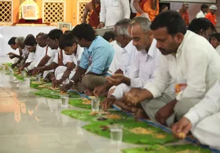 http://nithyananda.org/sites/default/files/photo-gallery/2015-01jan-24th-nithyananda-diary_IMG_0682_bidadi-nky-day-2-breakfast.JPG