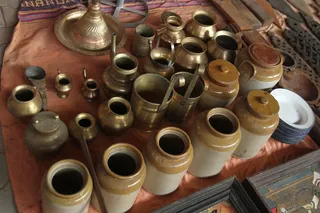 http://nithyananda.org/sites/default/files/photo-gallery/2015-01jan-25th-nithyananda-diary_IMG_0812_bidadi-nky-sacred-arts-session-earthenware-brass-vessels_1.JPG