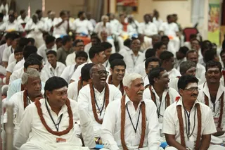 http://nithyananda.org/sites/default/files/photo-gallery/2015-01jan-25th-nithyananda-diary_IMG_1189_bidadi-nky-session-participants.JPG
