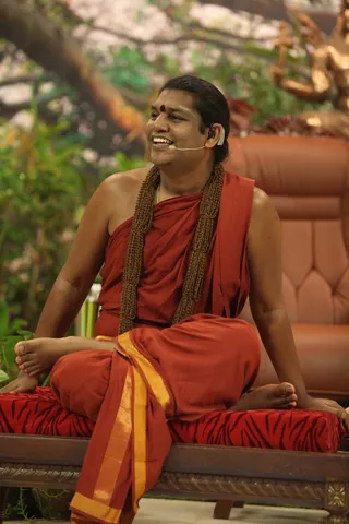 http://nithyananda.org/sites/default/files/photo-gallery/2015-01jan-25th-nithyananda-diary_IMG_1225_bidadi-nky-session-swamiji.JPG