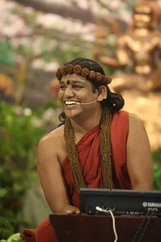 http://nithyananda.org/sites/default/files/photo-gallery/2015-01jan-25th-nithyananda-diary_IMG_1381_bidadi-nky-shivoham-process-session-swamiji-musical-instruments-electronic-pad.JPG