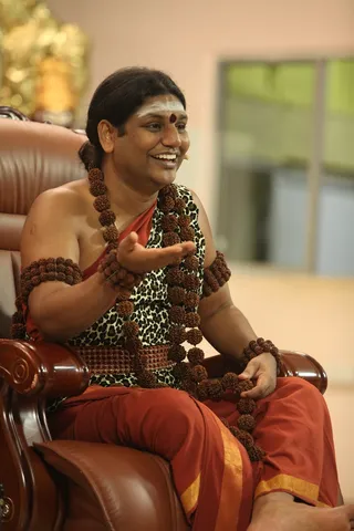 http://nithyananda.org/sites/default/files/photo-gallery/2015-01jan-26th-nithyananda-diary_IMG_1771_bidadi-nky-day4-shivoham-session-swamiji.JPG
