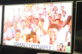 http://nithyananda.org/sites/default/files/photo-gallery/2015-02%20feb-08th-nithyananda-diary_IMG_5401_bidadi-e-kalpataru.JPG