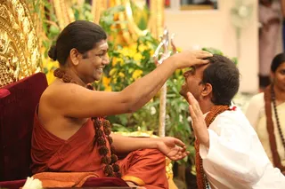http://nithyananda.org/sites/default/files/photo-gallery/2015-02feb-01st-nithyananda-diary_IMG_3602_bidadi-NDY-energy%20darshan.JPG