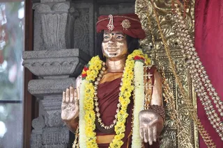 http://nithyananda.org/sites/default/files/photo-gallery/2015-02feb-04th-nithyananda-diary_IMG_4120_bidadi-small%20swamiji%20murthy.JPG