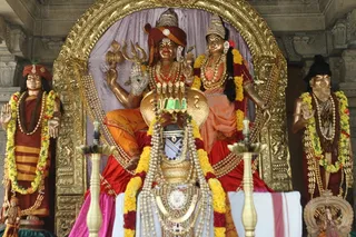 http://nithyananda.org/sites/default/files/photo-gallery/2015-02feb-14th-nithyananda-diary_IMG_6344_bidadi-sri%20nithyanandeshwara%20temple_0.JPG
