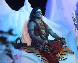 http://nithyananda.org/sites/default/files/photo-gallery/2015-02feb-17th-nithyanda-diary_IMG_7964_bidadi-shivarathri-satsang-swamiji.jpg