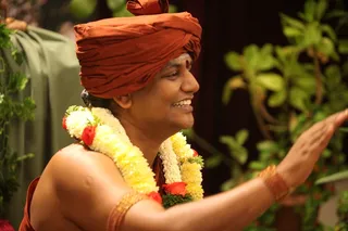 http://nithyananda.org/sites/default/files/photo-gallery/2015-03mar-01st-nithyananda-diary_IMG_1607_bidadi-satsang-swamiji_1.JPG