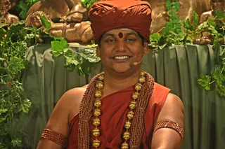 http://nithyananda.org/sites/default/files/photo-gallery/2015-03mar-02nd-nithyananda-diary_IMG_1881_bidadi-satsang-swamiji.JPG