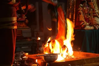 http://nithyananda.org/sites/default/files/photo-gallery/2015-03mar-05th-nithyananda-diary_IMG_2724_bidadi-sri-vidya-homa.JPG