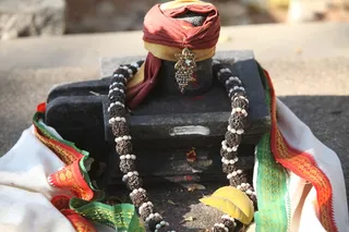http://nithyananda.org/sites/default/files/photo-gallery/2015-03mar-10th-nithyananda-diary_IMG_4079_bidadi-temple-muniswara.JPG