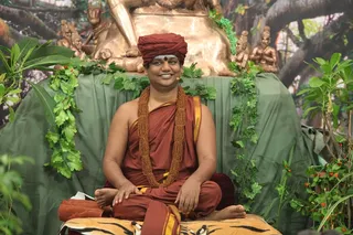 http://nithyananda.org/sites/default/files/photo-gallery/2015-03mar-13th-nithyananda-diary_IMG_4458_bidadi-satsang-swamiji.JPG