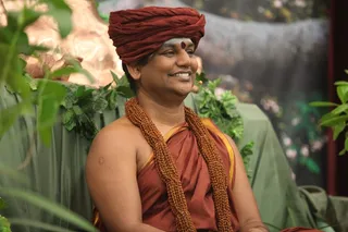http://nithyananda.org/sites/default/files/photo-gallery/2015-03mar-13th-nithyananda-diary_IMG_4491_bidadi-satsang-swamiji.JPG