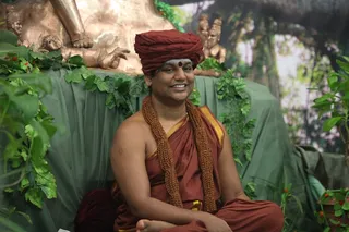 http://nithyananda.org/sites/default/files/photo-gallery/2015-03mar-13th-nithyananda-diary_IMG_4498_bidadi-satsang-swamiji.JPG